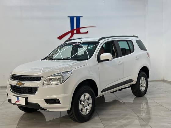 CHEVROLET TRAILBLAZER 2.8 LT 4X4 16V TURBO DIESEL 4P AUTOMÁTICO CHEVROLET TRAILBLAZER 2.8 LT 4X4 16V TURBO DIESEL 4P AUTOMÁTICO